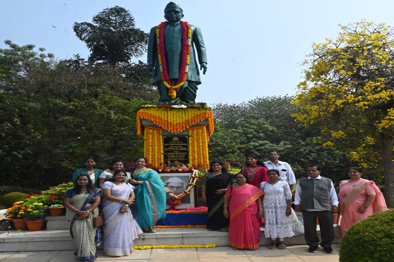Visit to Vidhan Soudha photograph 2